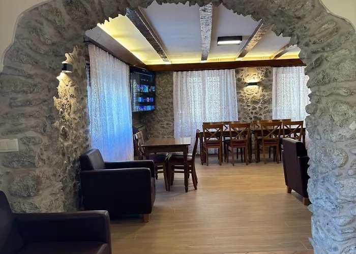 Hotel-Restaurante La Quadra